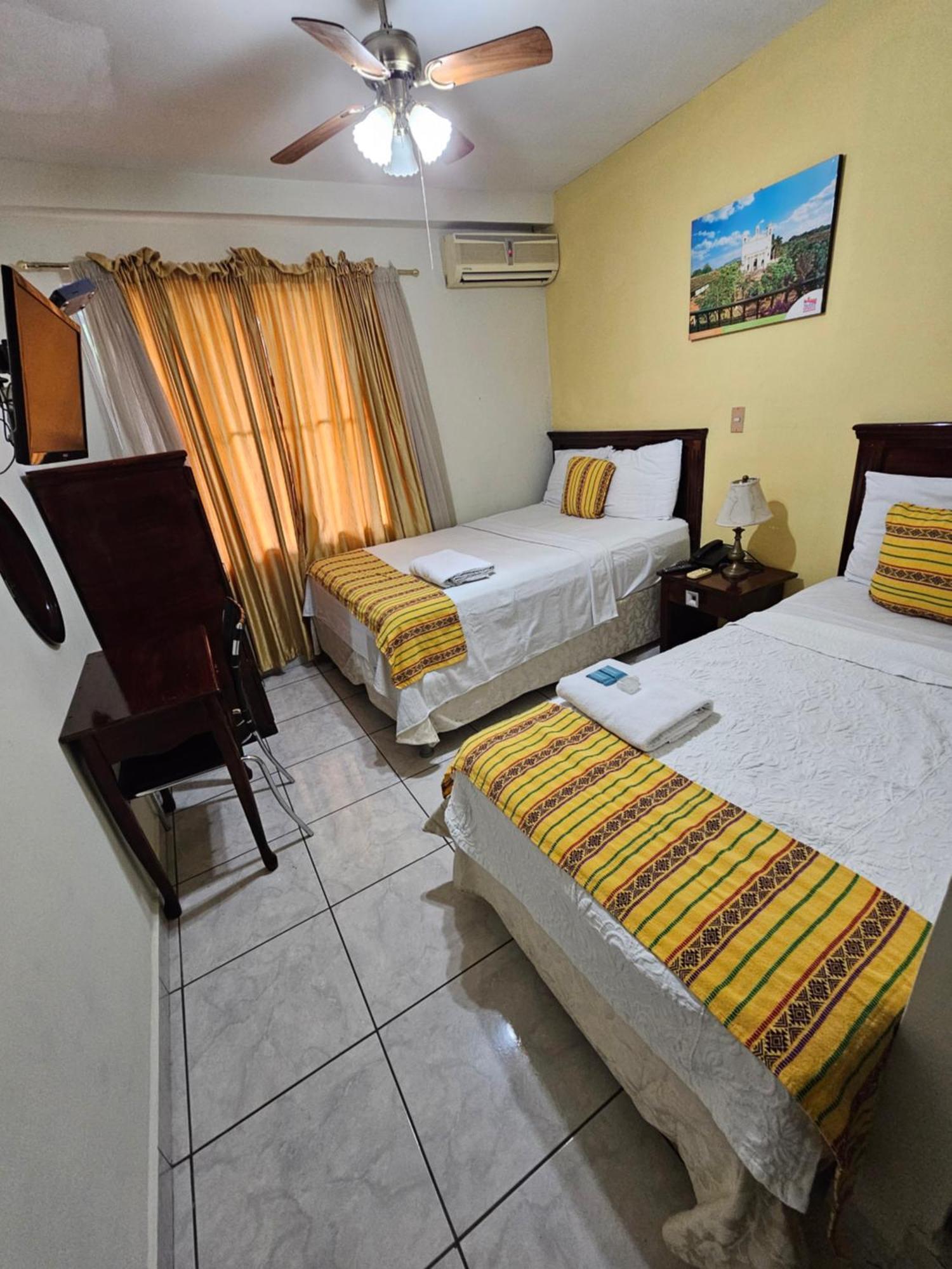 Hotel San Jose Hostal San Salvador Exteriör bild