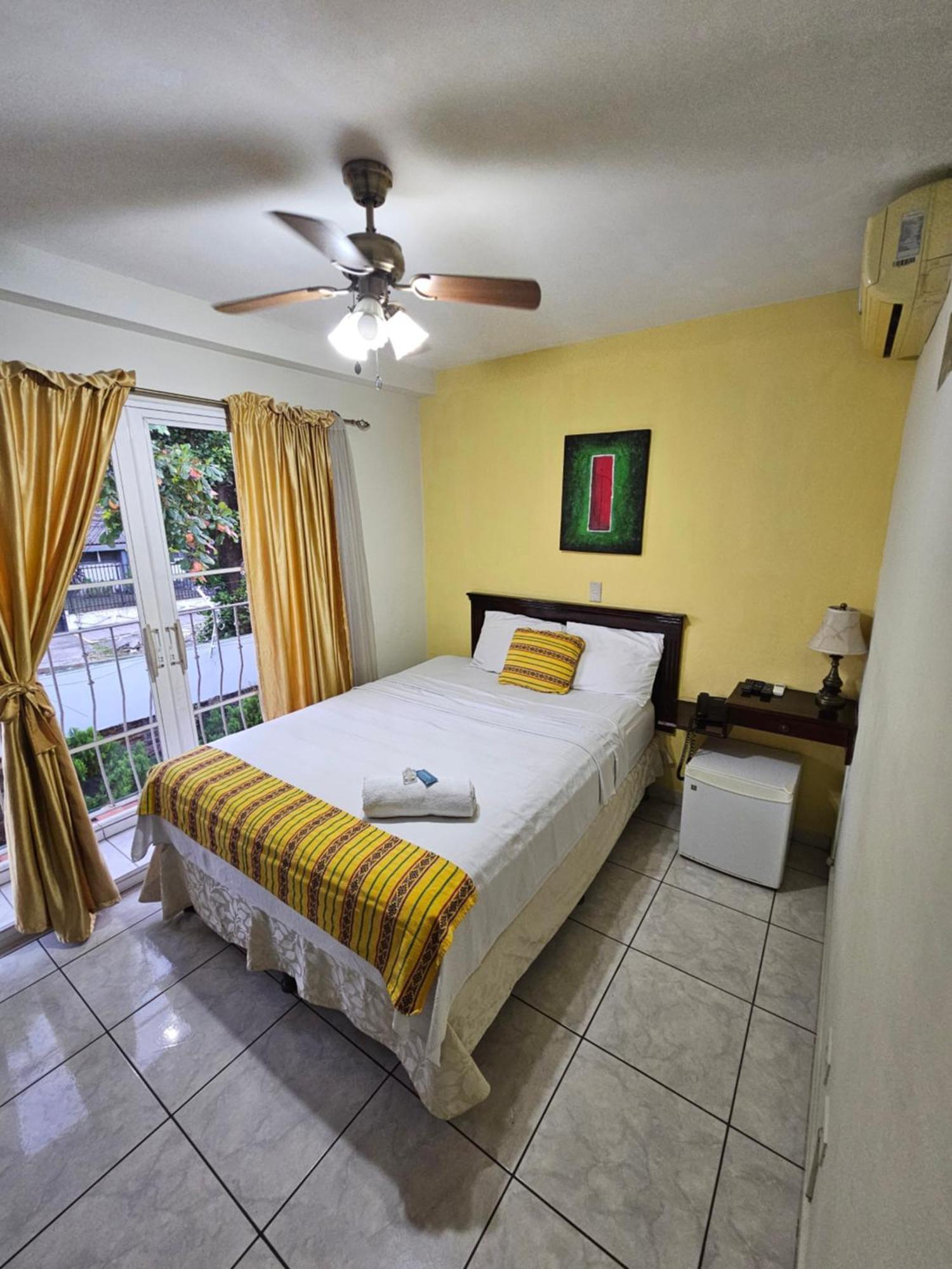 Hotel San Jose Hostal San Salvador Exteriör bild